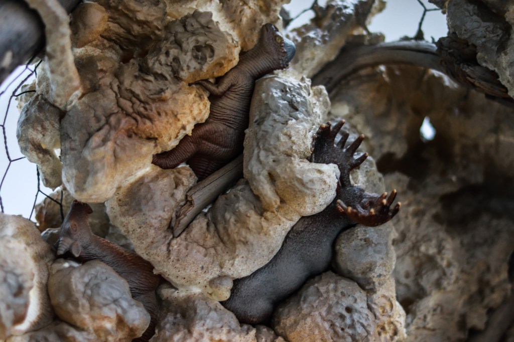 Naapuri installation in Outopia art exhibition, Kotka, Finland, 2023.

Photo: Toni Lahti